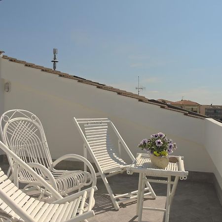 Holiday Alghero Apartment ภายนอก รูปภาพ